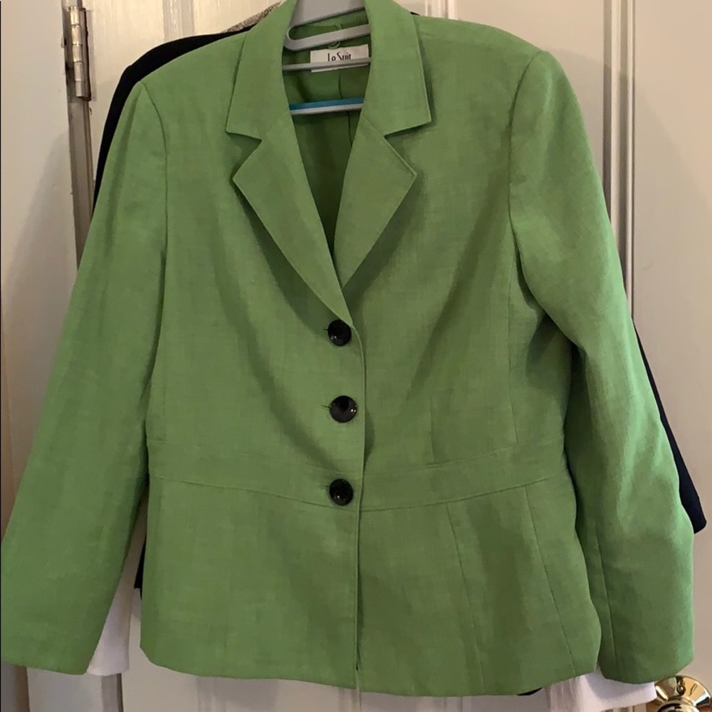 Blazer light weight very comfortable